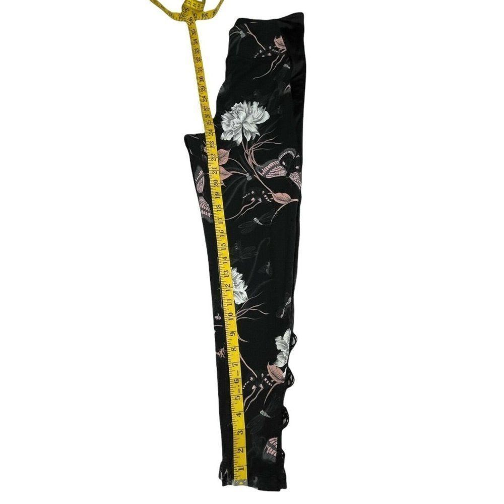 Victoria's Secret Incredible Essential Lace Up Legging Black Floral - Picture 8 of 11